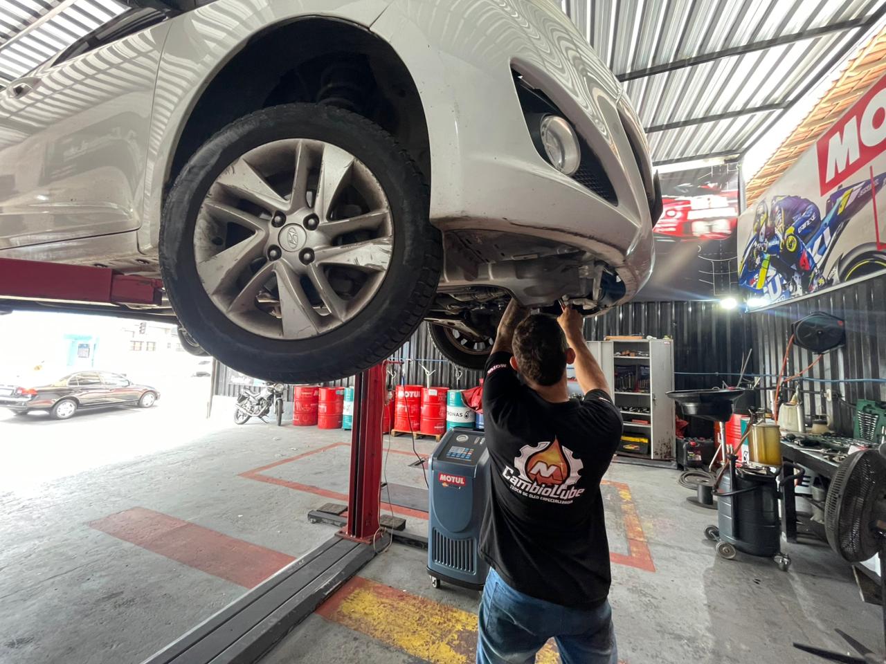 Troca de Óleo do Câmbio Automático: Quando e Por Que Fazer?
